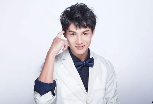 成毅郑业成最新八卦爆料,娱乐圈再掀波澜！